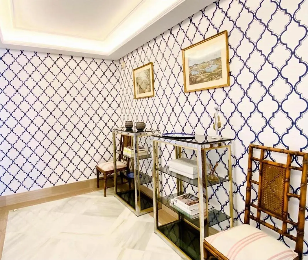 Superior 3 Bedroom Marbella Center Close To Beach