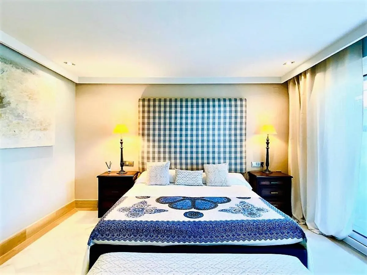 Superior 3 Bedroom Marbella Center Close To Beach 0*,