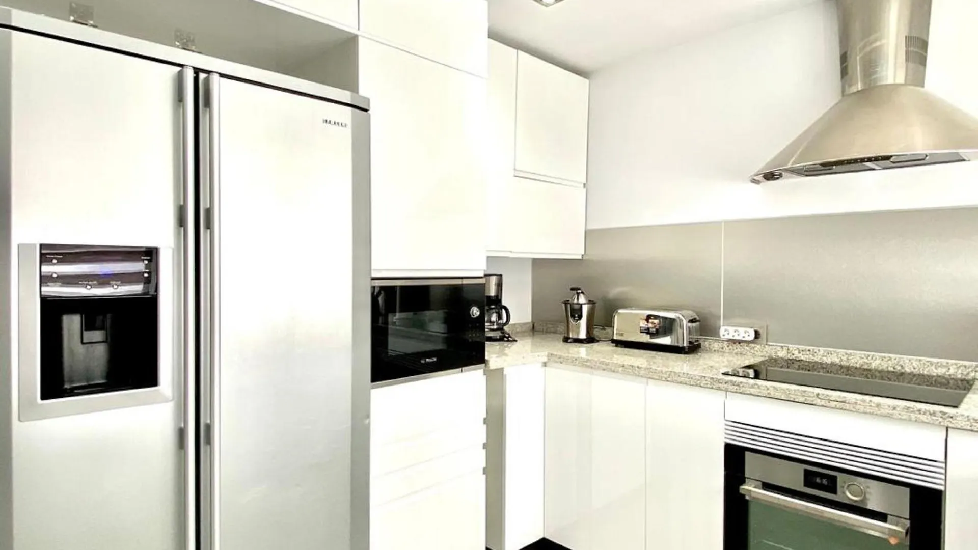 Superior 3 Bedroom Marbella Center Close To Beach