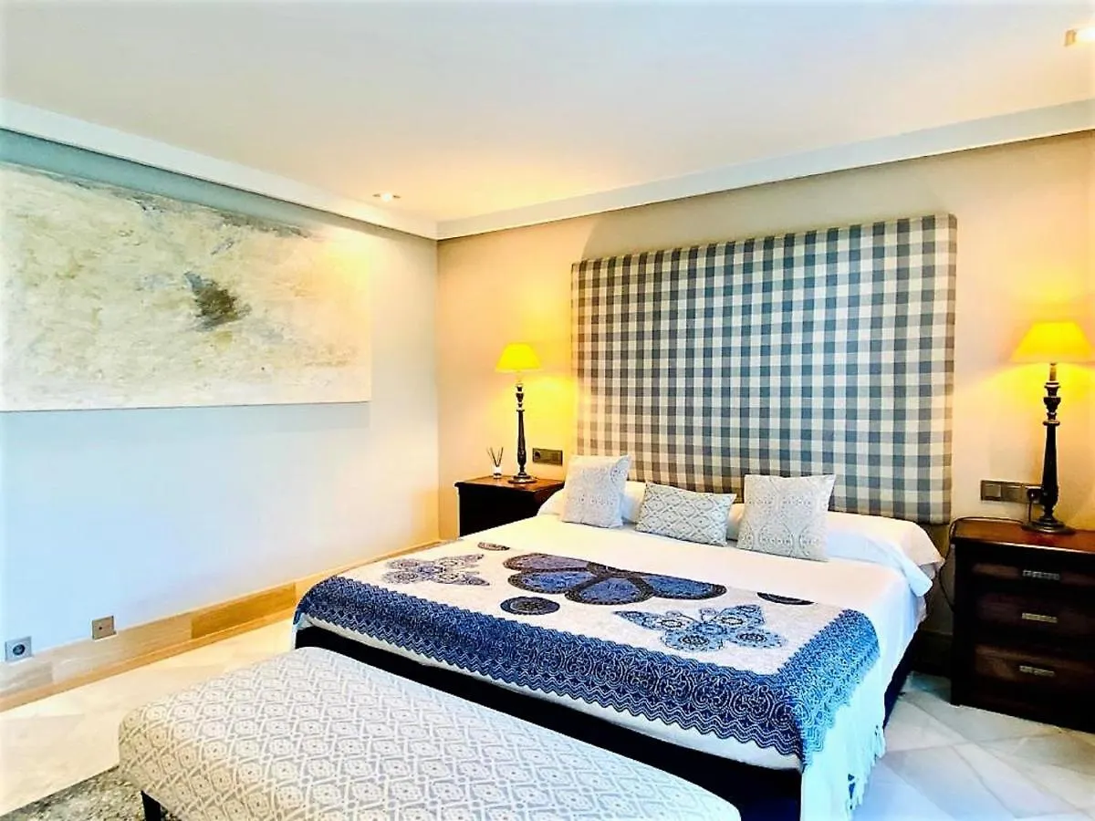 Apartment Superior 3 Bedroom Marbella Center Close To Beach Spain